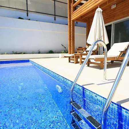 Villa Elay